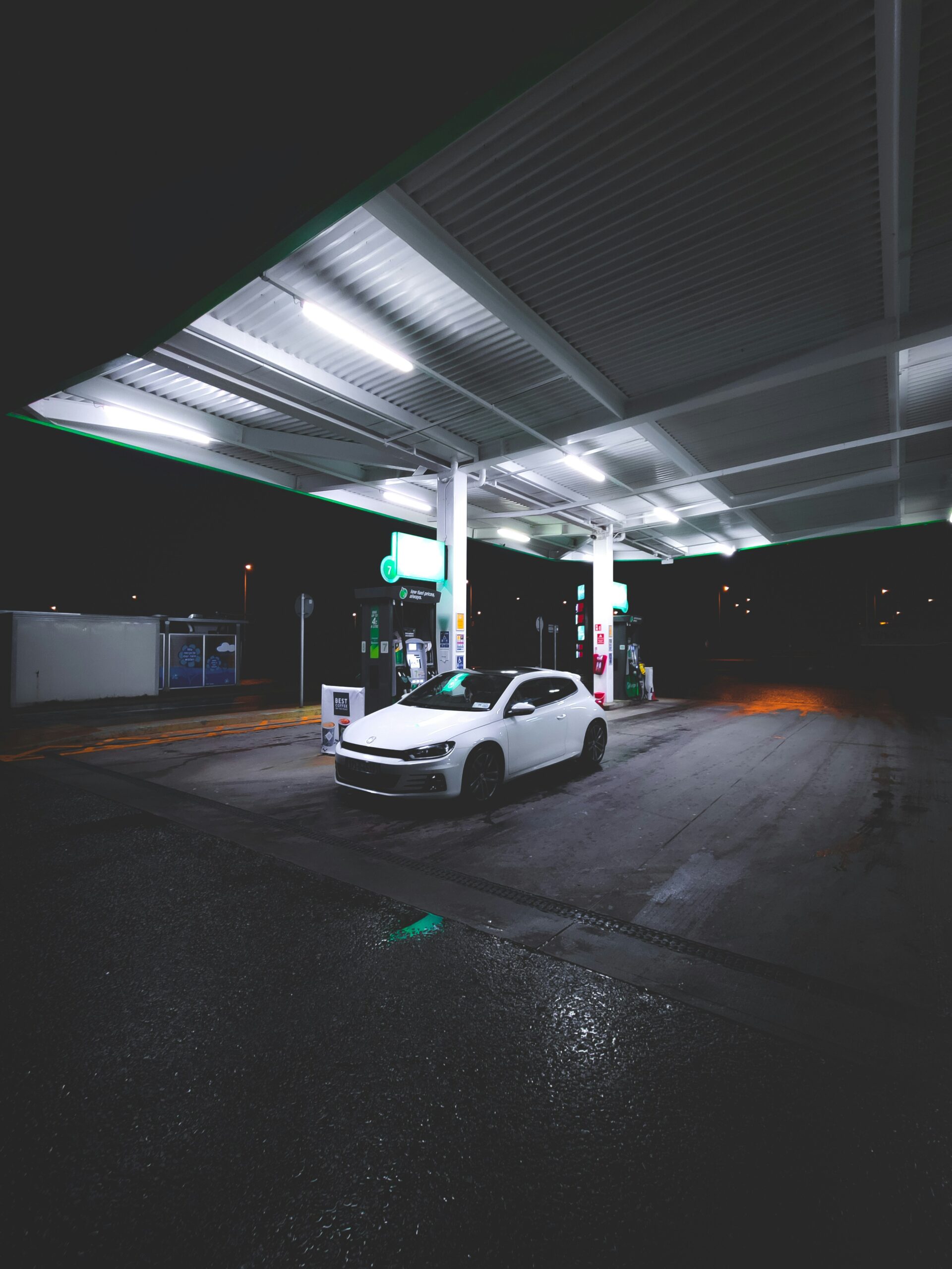 Optimizing Restaurant Operations: How a Leading Fuel Retailer Transformed Data Management with Automation